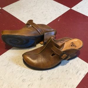 John Fluevog clogs size 7
